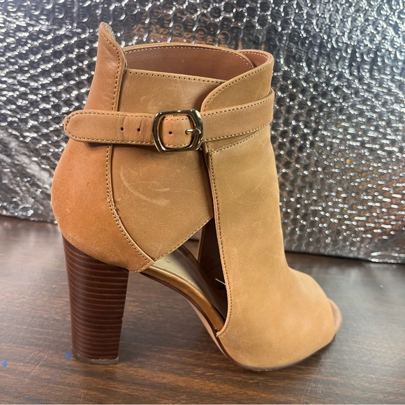 Vince Camuto Venica Bootie Size 10 Eu 40 Tan Buckled Leather 5 In Heel Open Toe - Picture 14 of 14